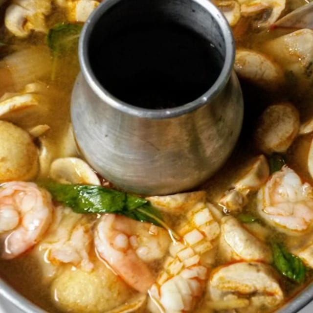 19-21 Tom Yum Soup.