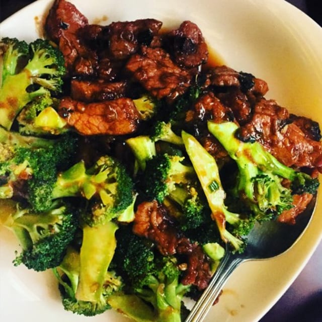 59. Brocoli Beef.